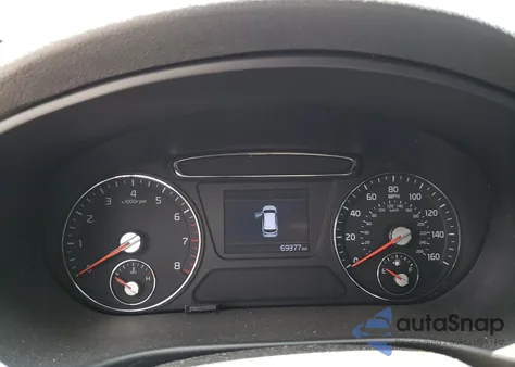 2019 Kia Sorento L z USA, uszkodzony, nr VIN 5XYPGDA31KG537158